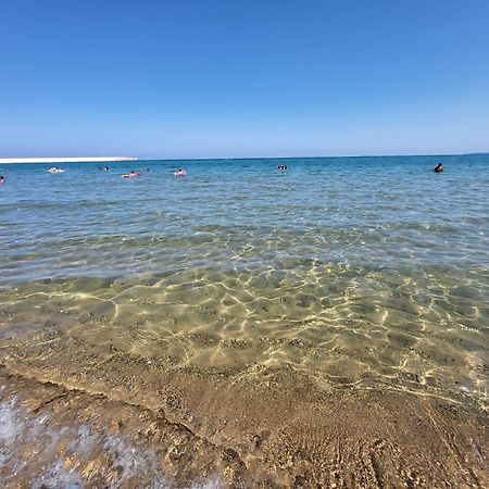 Casa Vacanza "Fortuna" バレストラーテ エクステリア 写真
